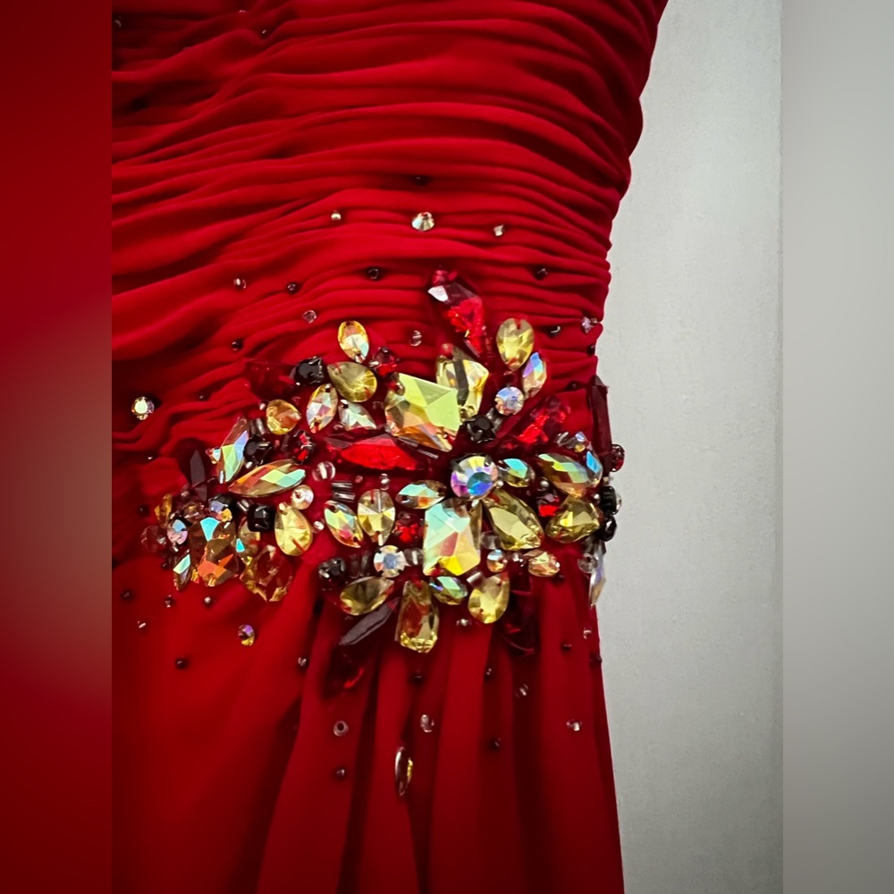 Prom Dress - Picture 5 of 9